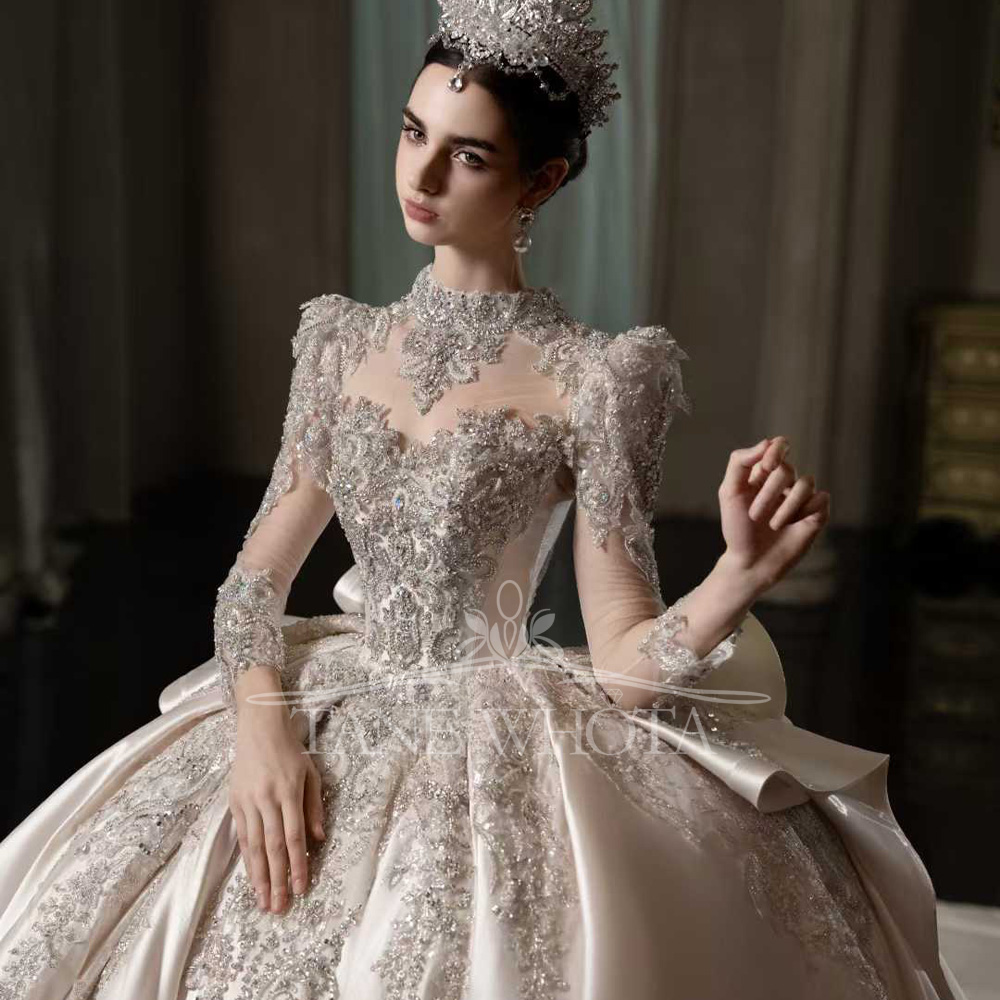 Luxury Rose Pink Sequined Ball - đánh giá và giá Embroidery Rose